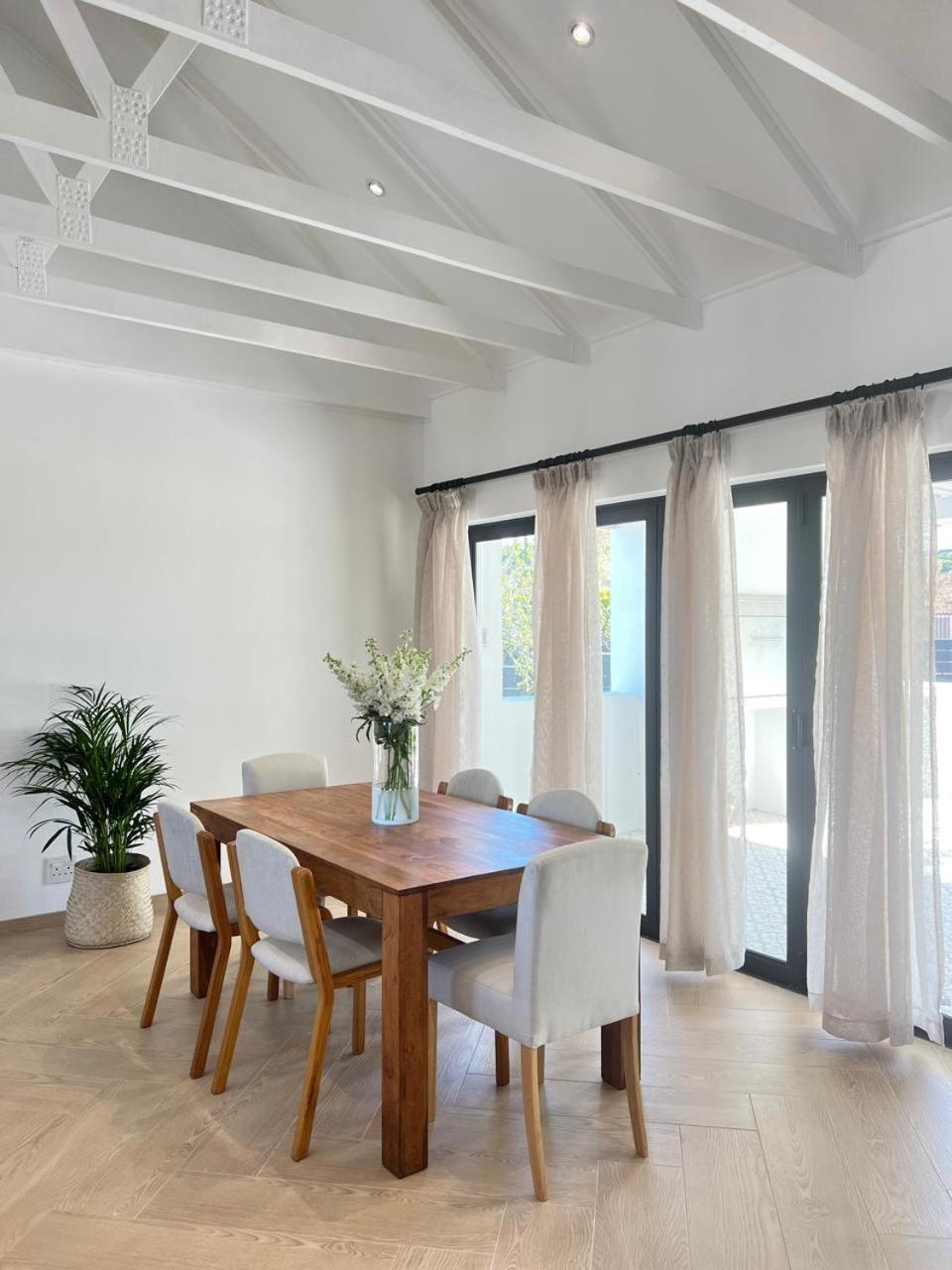Chasselas Self Catering كيب تاون المظهر الخارجي الصورة