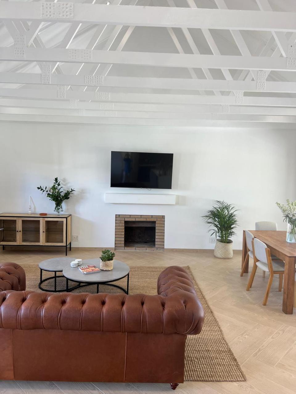 Chasselas Self Catering كيب تاون المظهر الخارجي الصورة